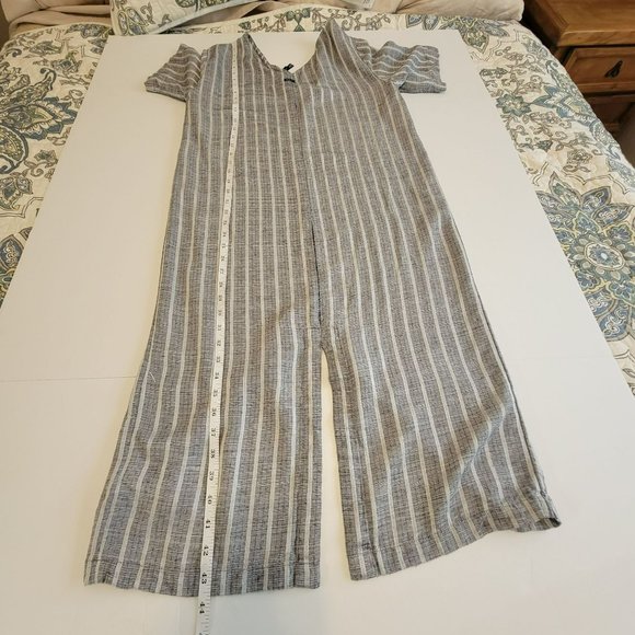 RVCA Women's Small Grey and White Striped Dress - Picture 11 of 13